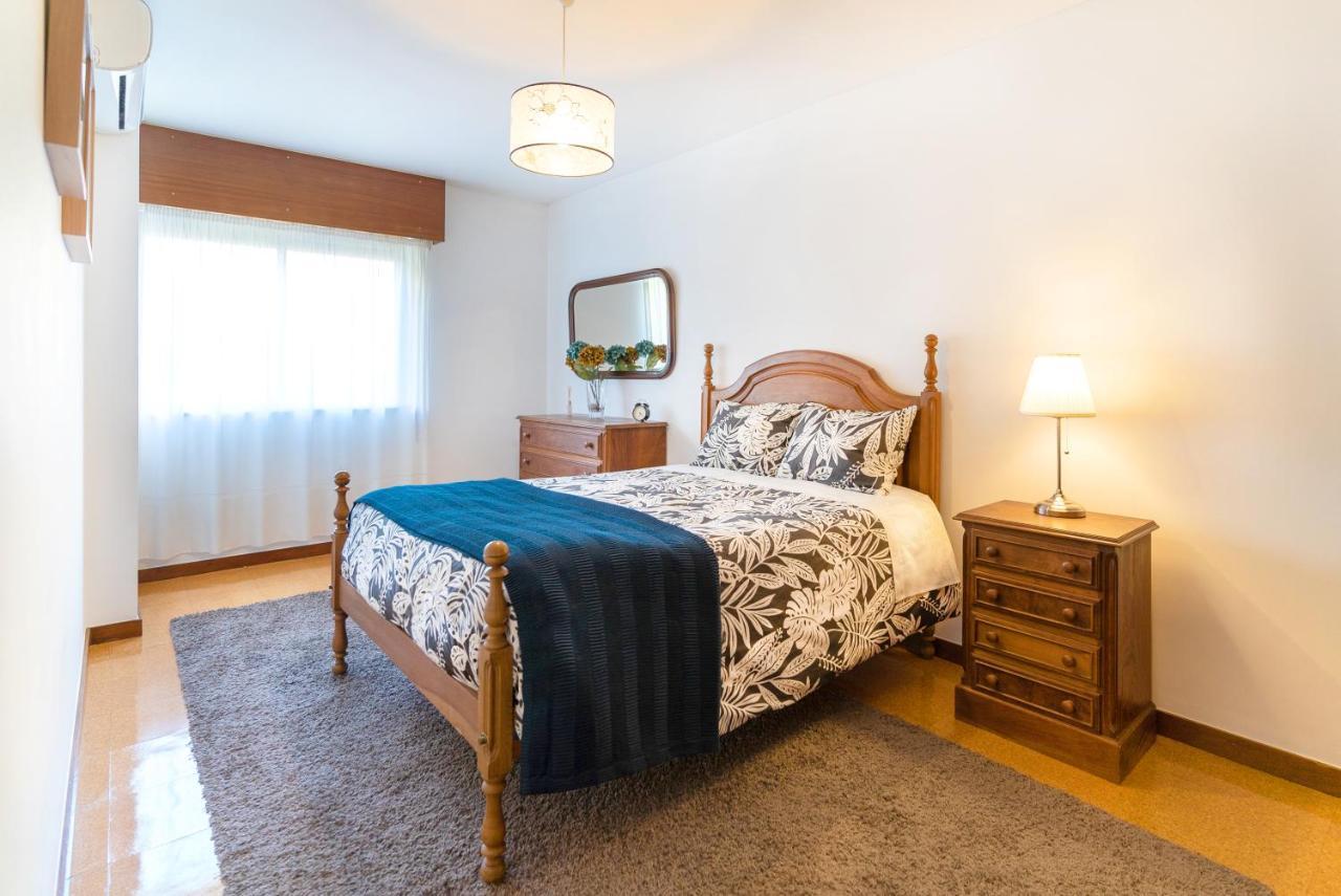 Cozy 3 Room Apartment In Penafiel Centre ภายนอก รูปภาพ